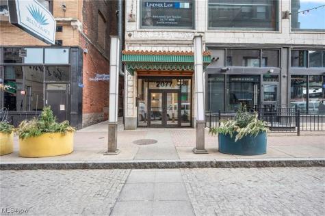 2077 E 4th Street Cleveland OH 44115