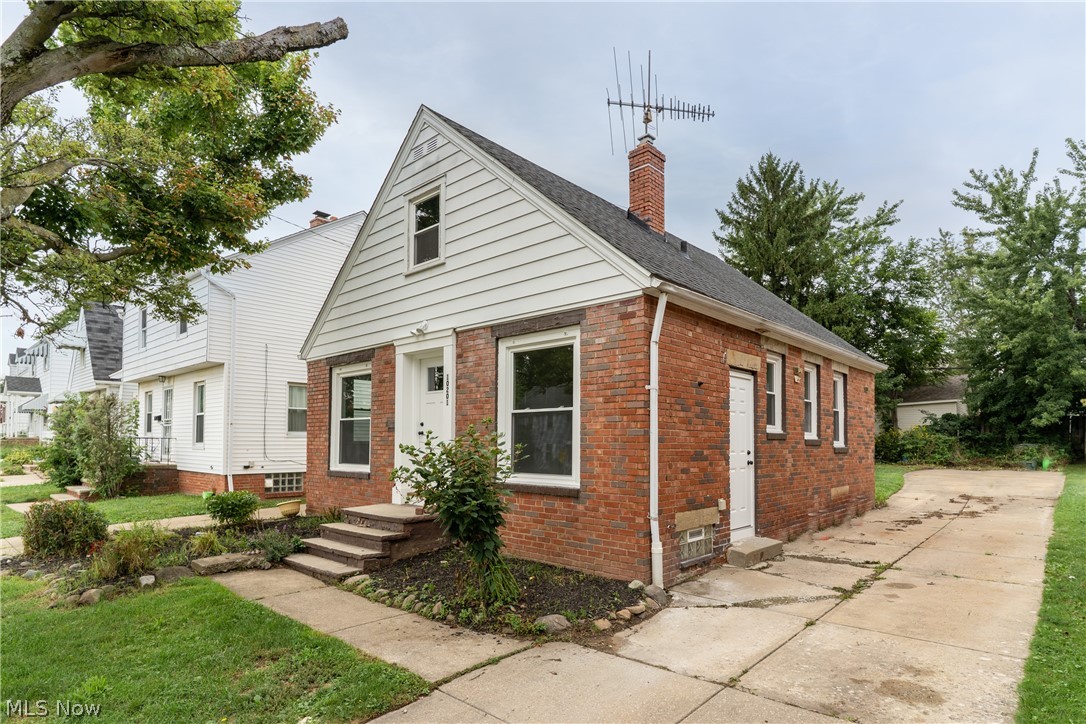 10201 Grace Avenue Garfield Heights OH 44125