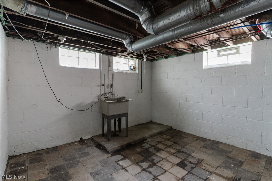 10201 Grace Avenue Garfield Heights OH 44125