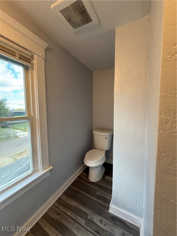 1305 Curtis Street Akron OH 44301