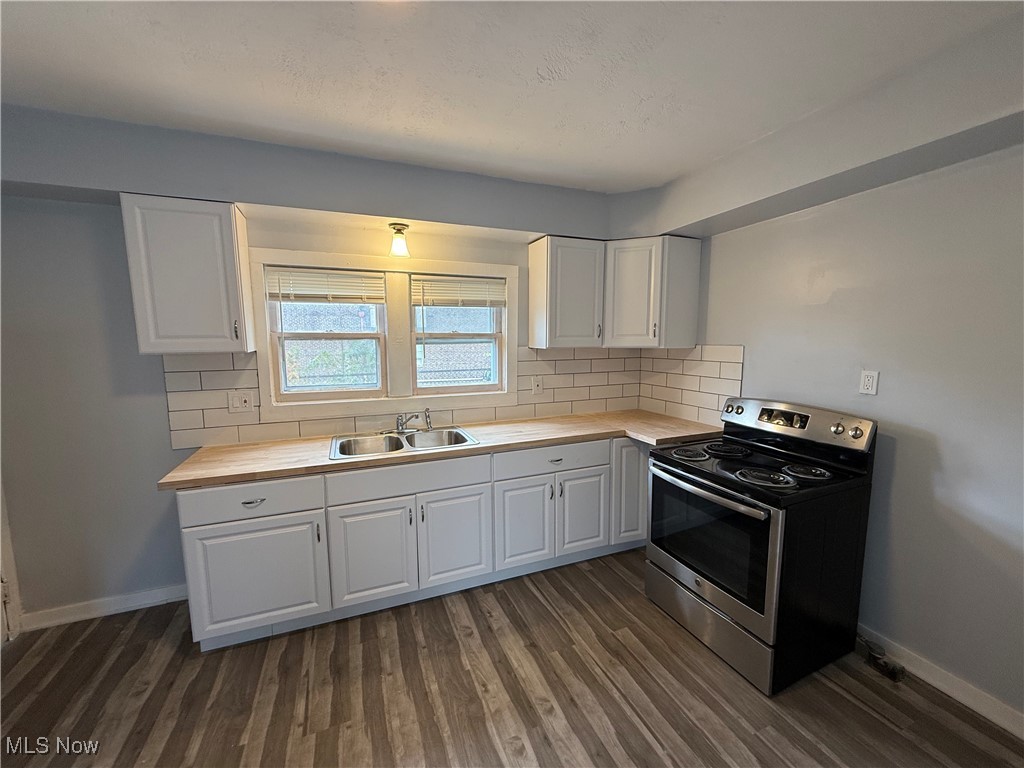 1305 Curtis Street Akron OH 44301