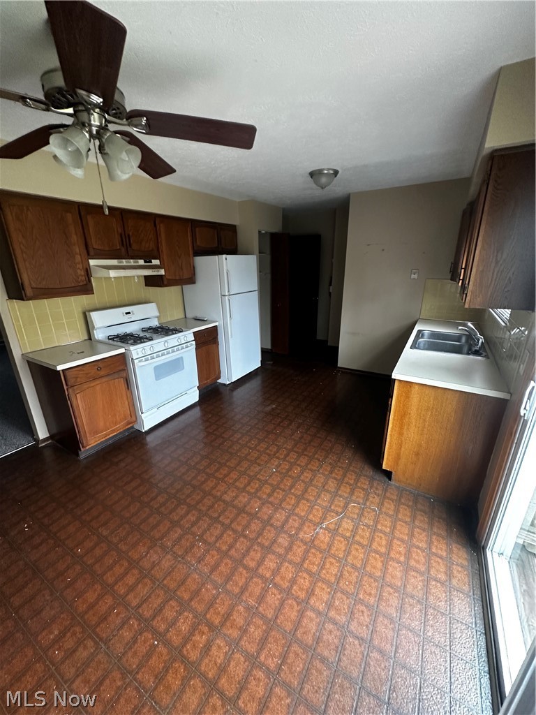 3747 Iona Avenue Stow OH 44224