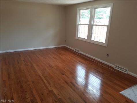 1807 Higby Drive Stow OH 44224