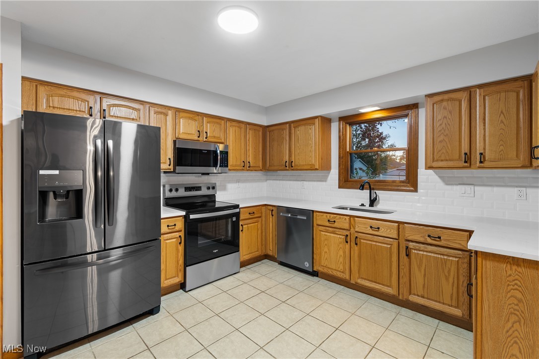 16982 Bob White Circle Strongsville OH 44136