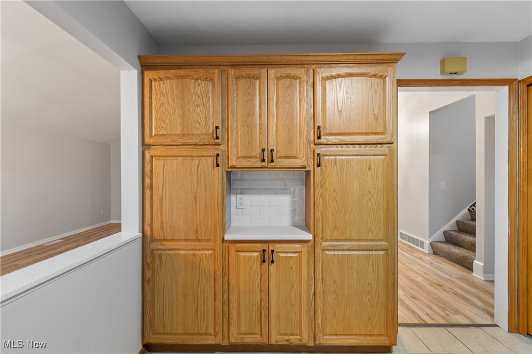 16982 Bob White Circle Strongsville OH 44136