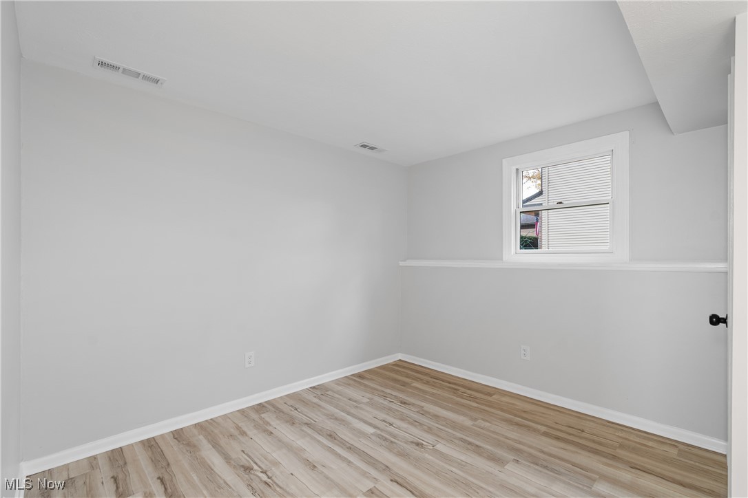 16982 Bob White Circle Strongsville OH 44136