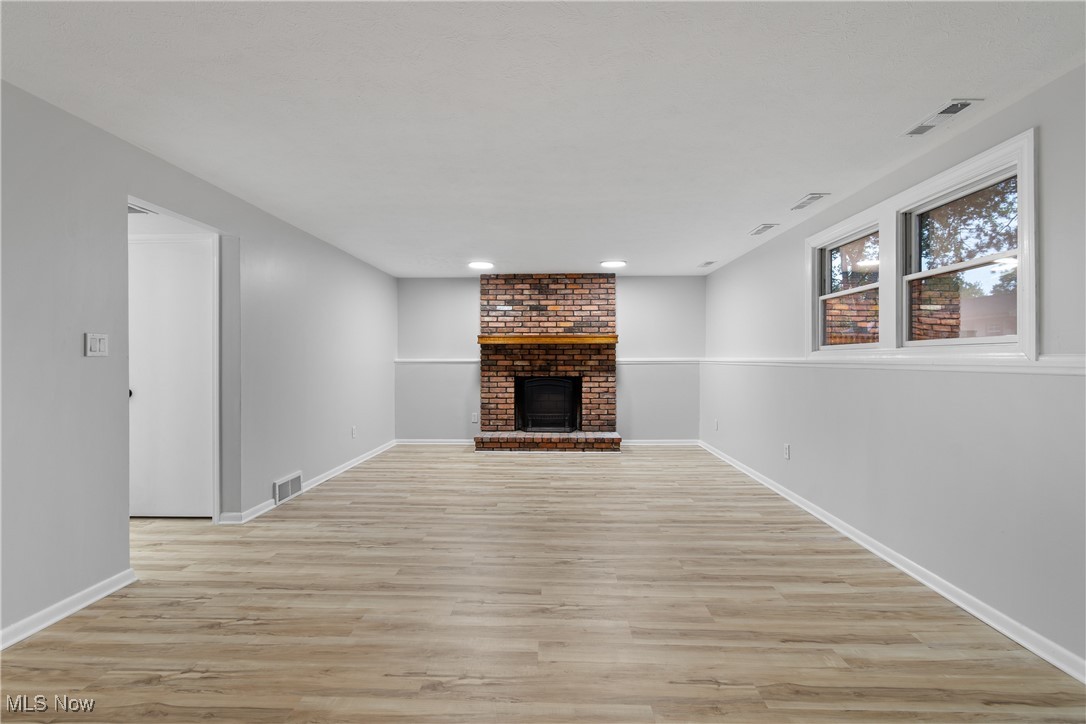 16982 Bob White Circle Strongsville OH 44136