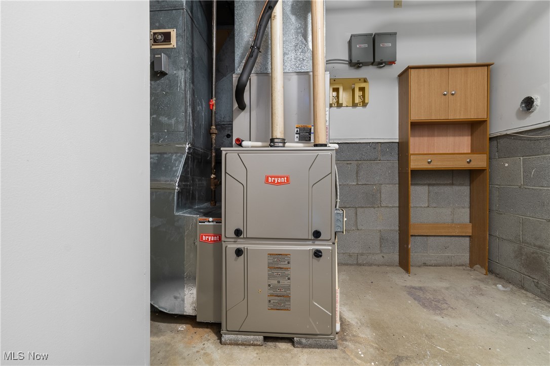 16982 Bob White Circle Strongsville OH 44136