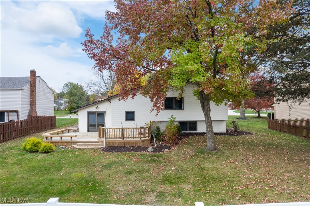 16982 Bob White Circle Strongsville OH 44136