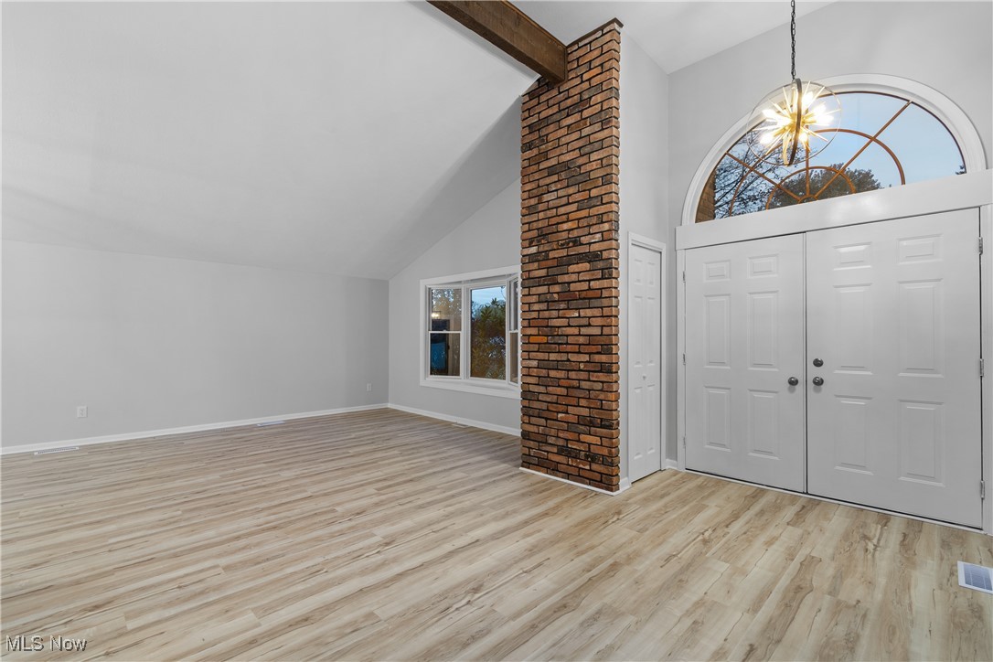 16982 Bob White Circle Strongsville OH 44136