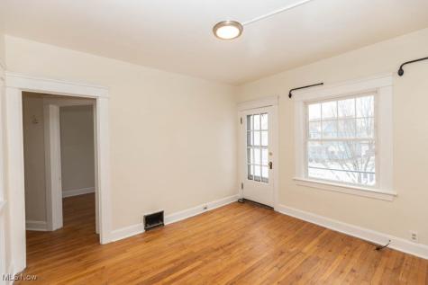 1598 Alameda Avenue Lakewood OH 44107