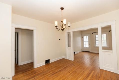 1598 Alameda Avenue Lakewood OH 44107