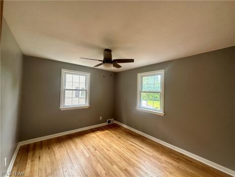 2992 Eldora Drive Youngstown OH 44511
