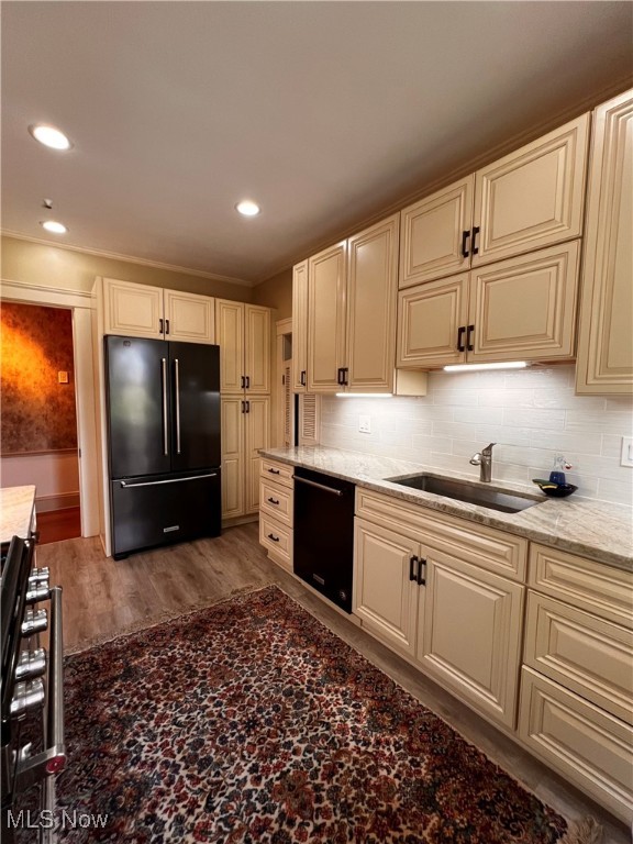 4 Herrick Mews Cleveland Heights OH 44106