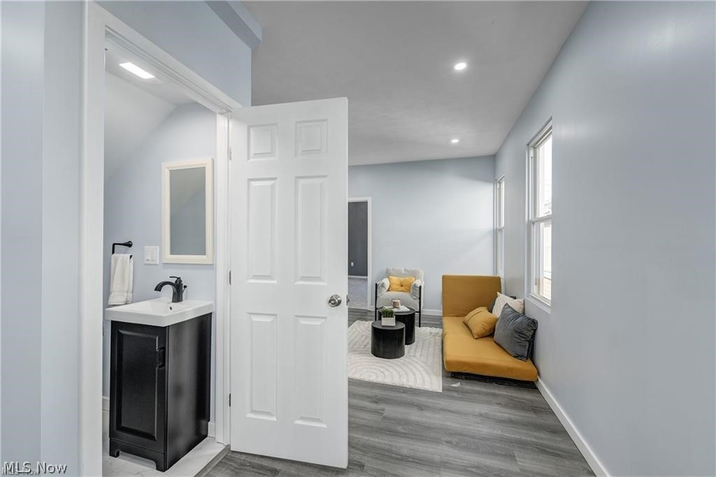 3290 W 23rd Place Cleveland OH 44109