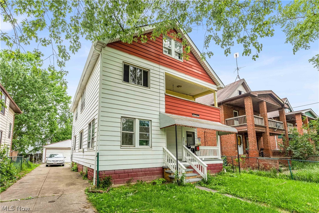 3519 W 100th Street Cleveland OH 44111