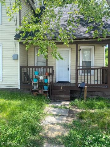 3802 Denison Avenue Cleveland OH 44109