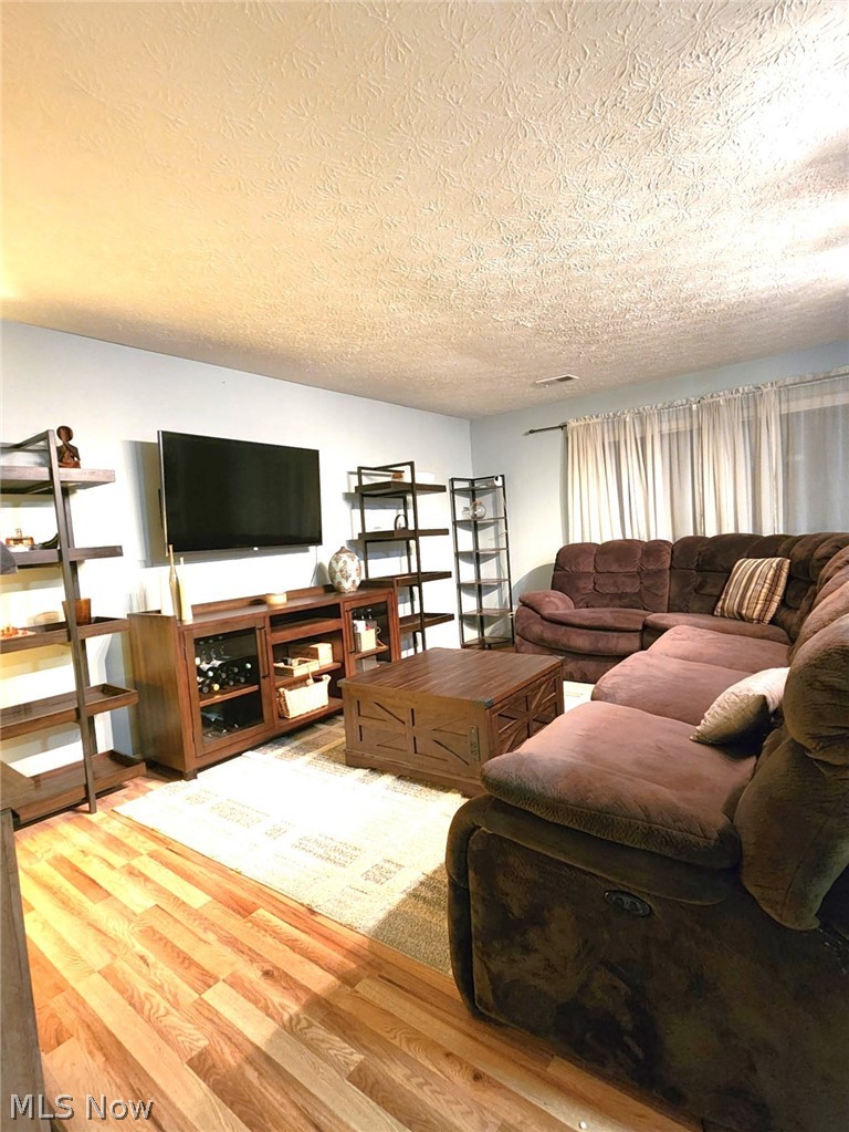 3160 Bay Landing Drive Westlake OH 44145