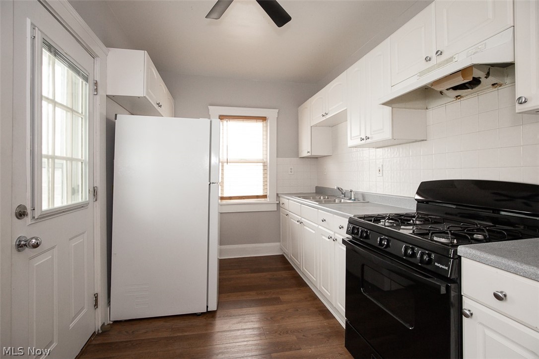 4953 E 106th Street Garfield Heights OH 44125