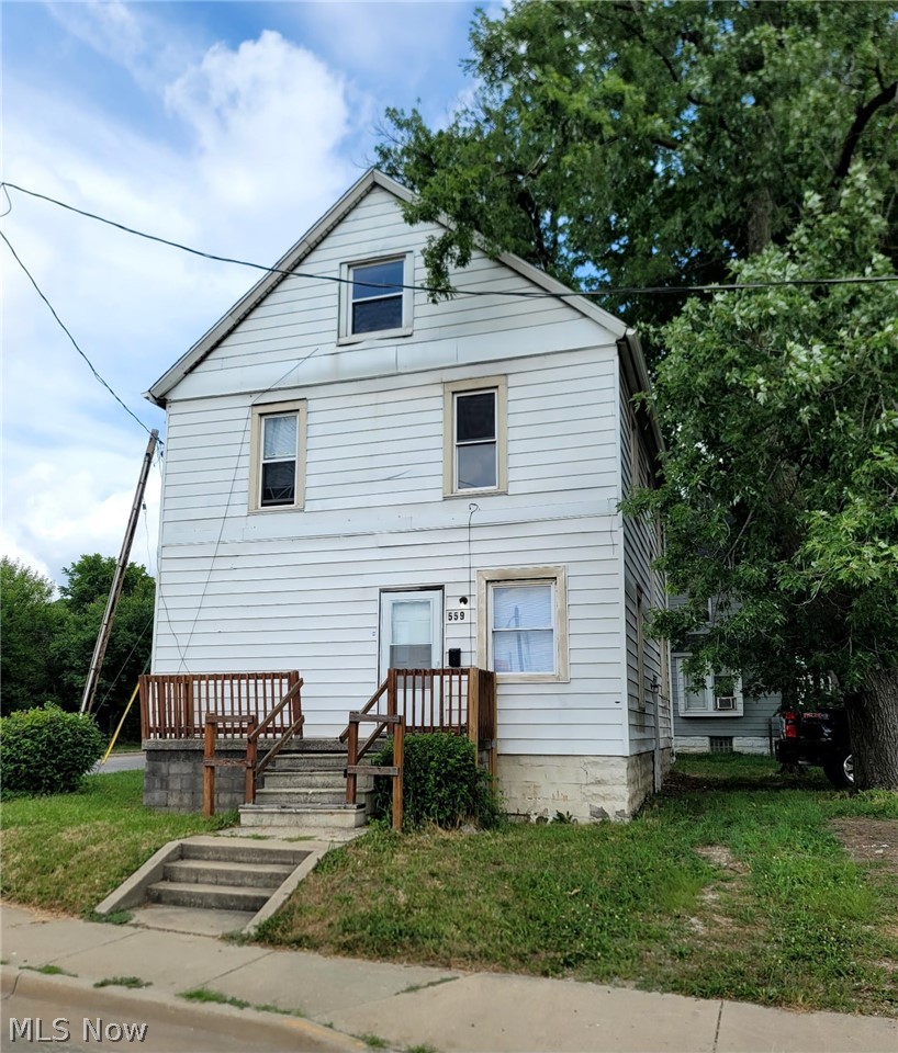 559 E Exchange E Akron OH 44306