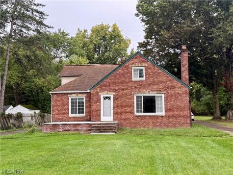 6956 Columbia Road Olmsted Twp OH 44138
