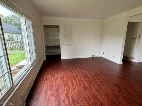 6956 Columbia Road Olmsted Twp OH 44138