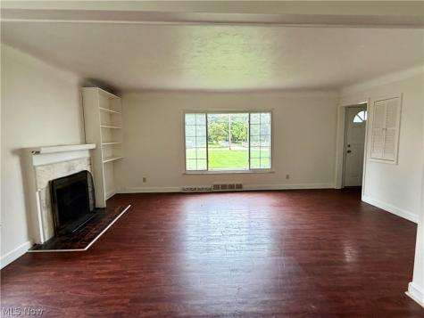 6956 Columbia Road Olmsted Twp OH 44138