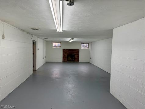 6956 Columbia Road Olmsted Twp OH 44138
