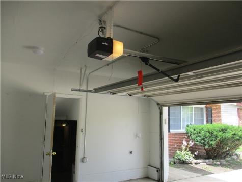 6566 Glenallen Avenue Solon OH 44139