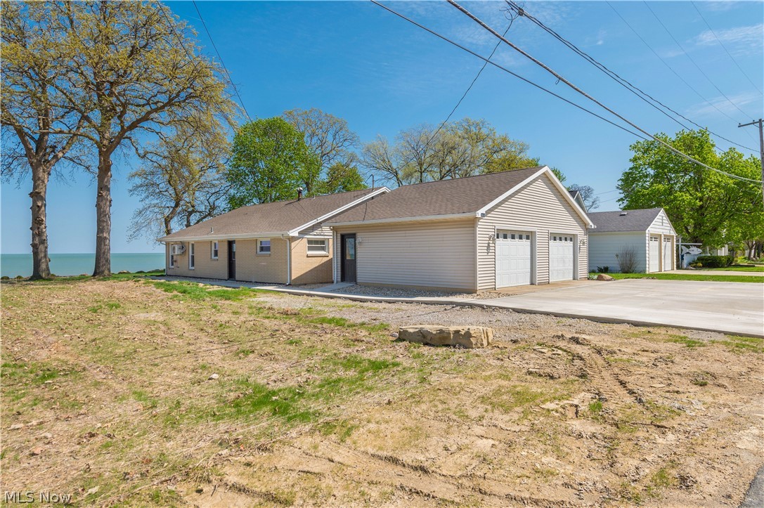 3842 Edgewater Drive Vermilion OH 44089