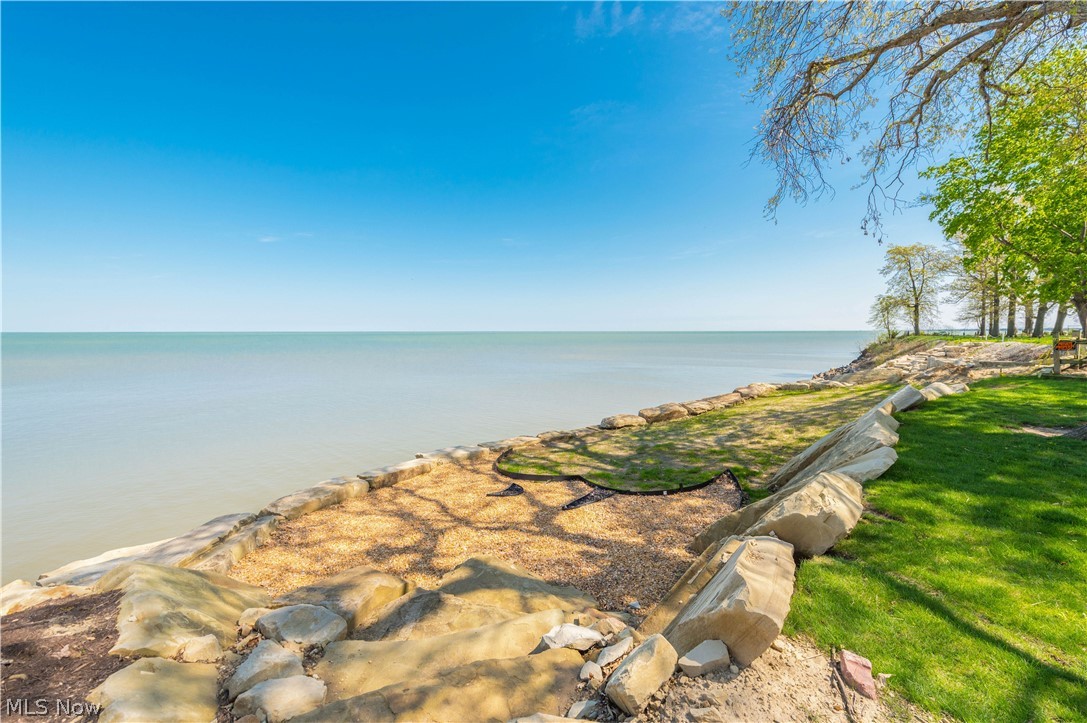 3842 Edgewater Drive Vermilion OH 44089