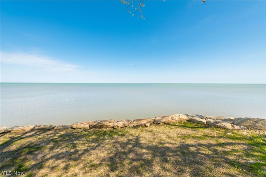 3842 Edgewater Drive Vermilion OH 44089