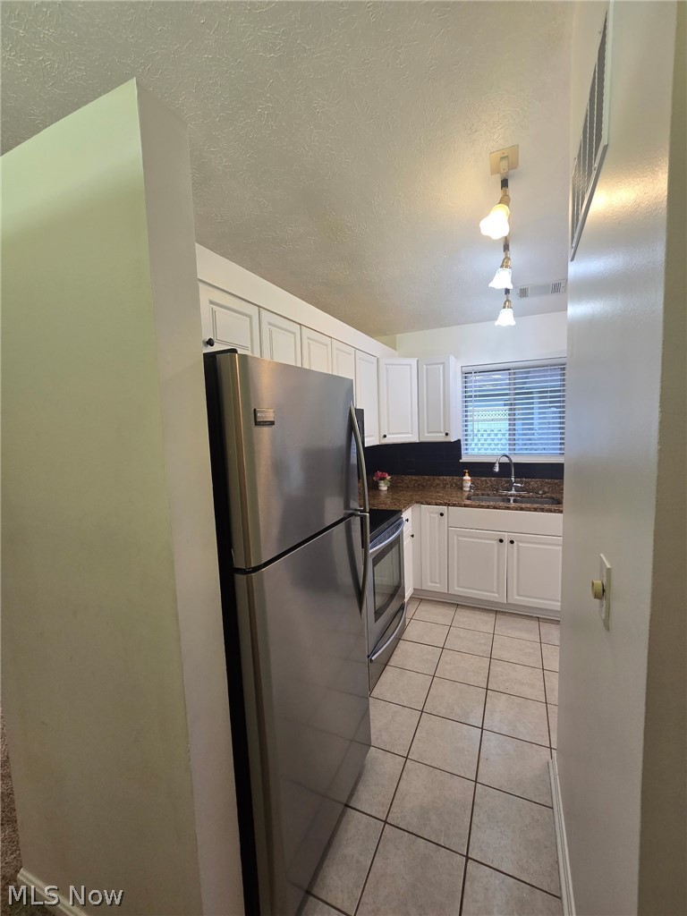 355 Village Pointe Drive Akron OH 44313