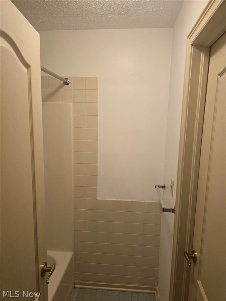355 Village Pointe Drive Akron OH 44313