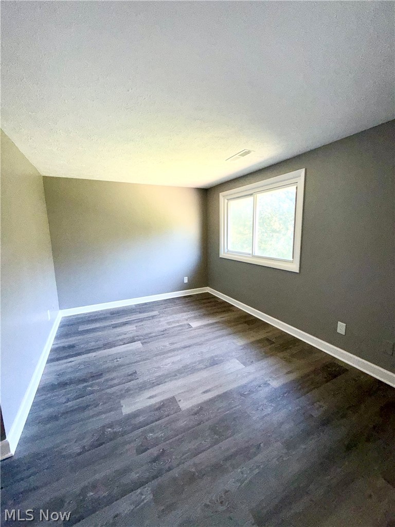 344 Oak Manor Avenue NE Massillon OH 44646