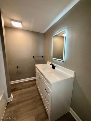 344 Oak Manor Avenue NE Massillon OH 44646