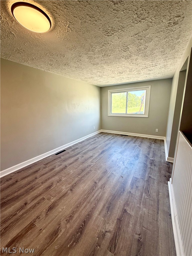 344 Oak Manor Avenue NE Massillon OH 44646