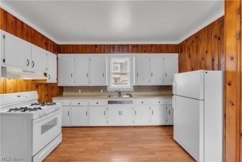 3309 Natchez Avenue Cleveland OH 44109