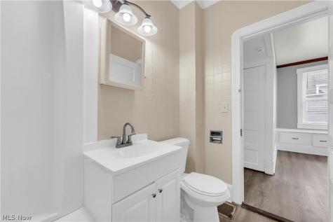 3309 Natchez Avenue Cleveland OH 44109