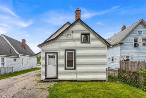 3309 Natchez Avenue Cleveland OH 44109