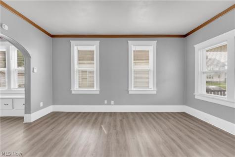 3309 Natchez Avenue Cleveland OH 44109