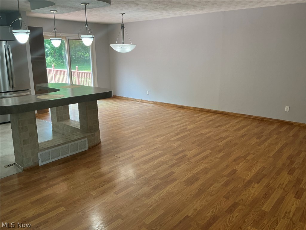 3732 Maplecrest Road Woodmere OH 44122