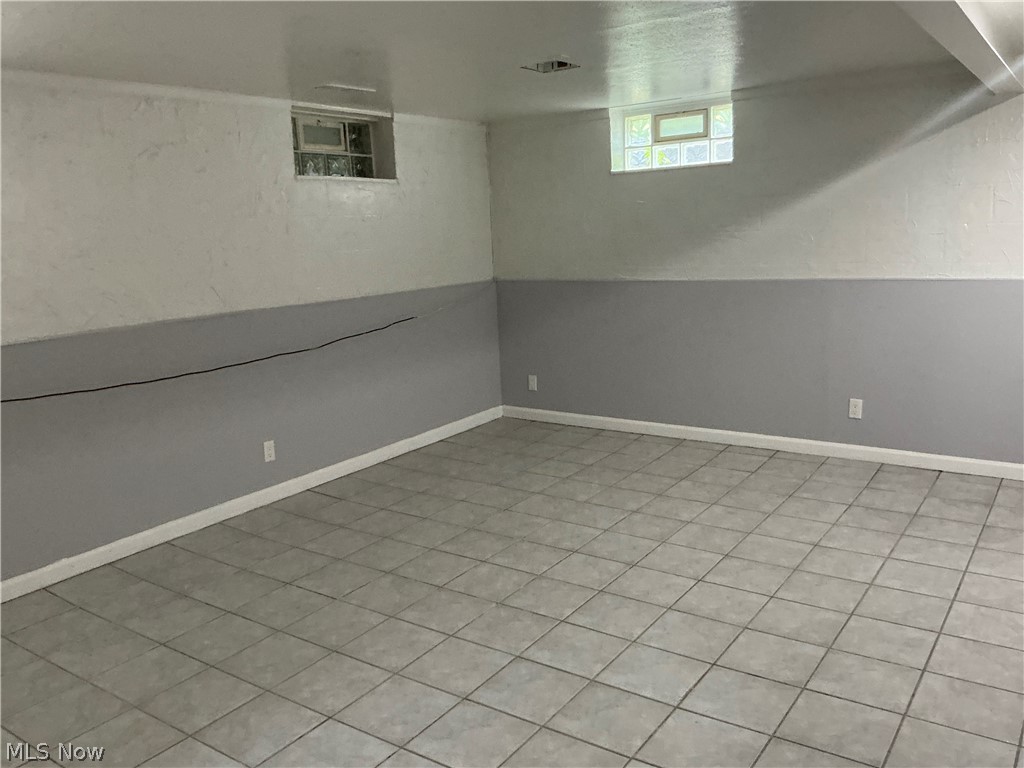 3732 Maplecrest Road Woodmere OH 44122