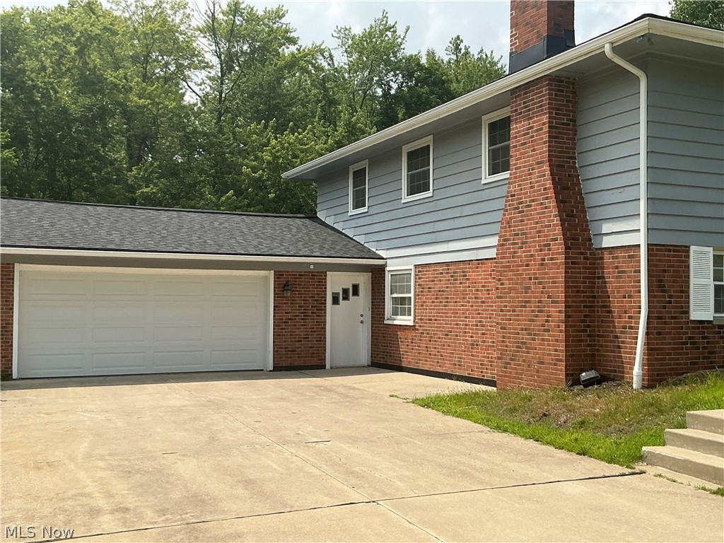 3732 Maplecrest Road Woodmere OH 44122