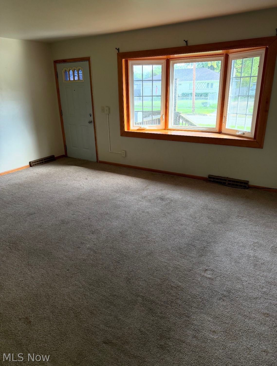 2938 Northwest Boulevard NW Warren OH 44485