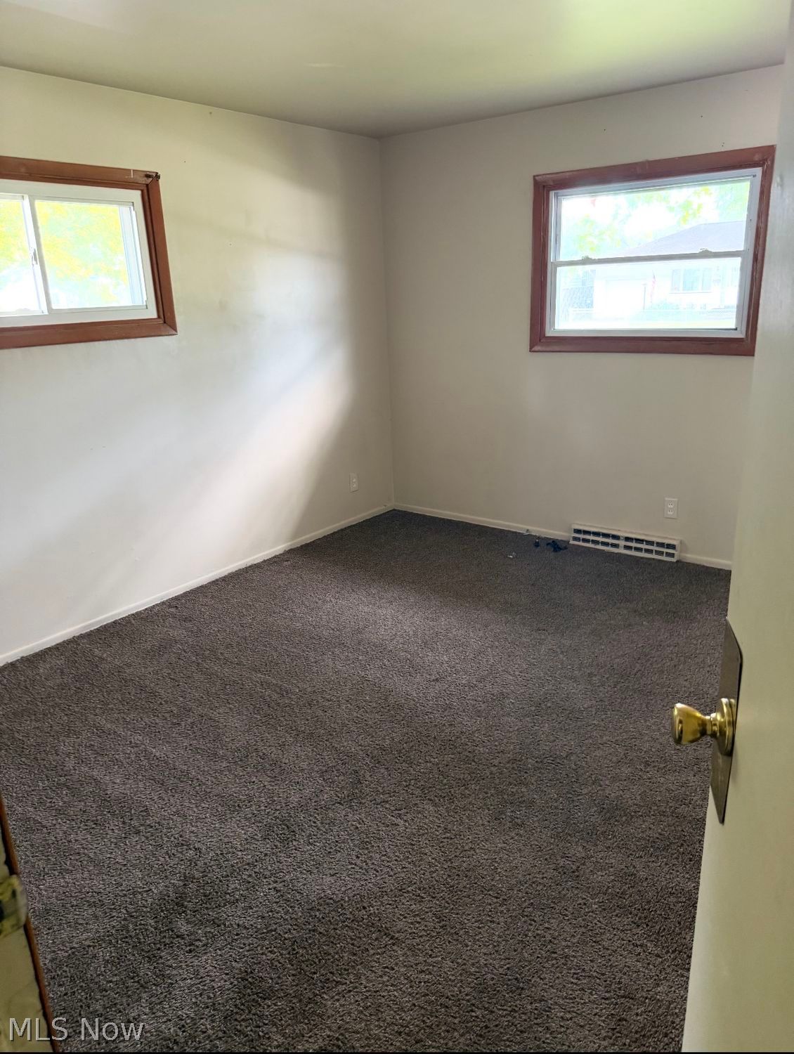 2938 Northwest Boulevard NW Warren OH 44485