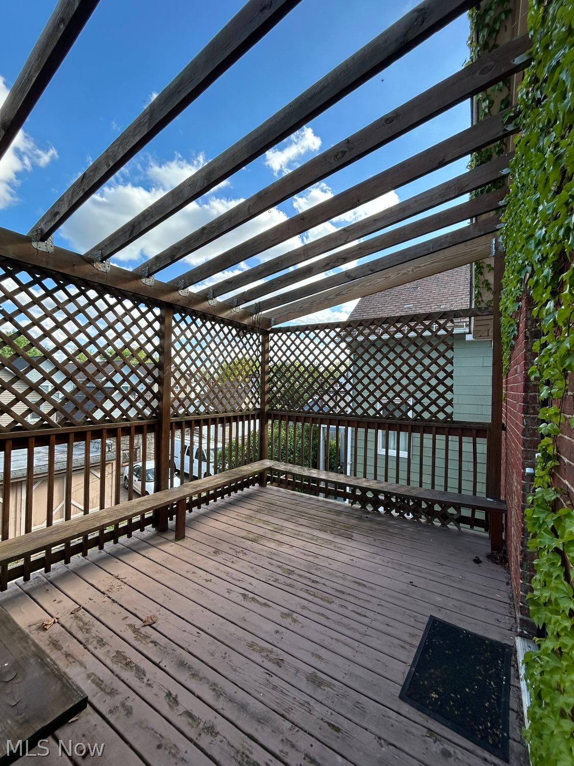 2809 Monroe Avenue Cleveland OH 44113