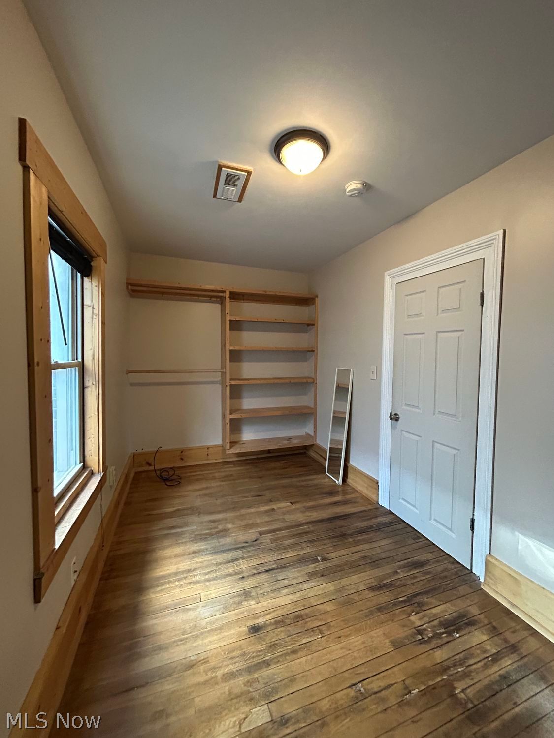 2809 Monroe Avenue Cleveland OH 44113