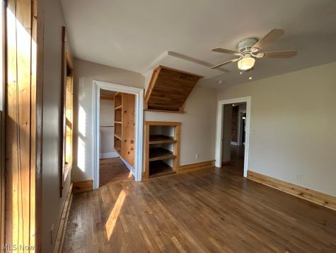 2809 Monroe Avenue Cleveland OH 44113