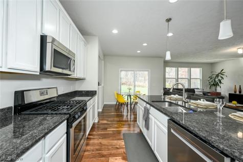 4816 Lake View Drive Peninsula OH 44264